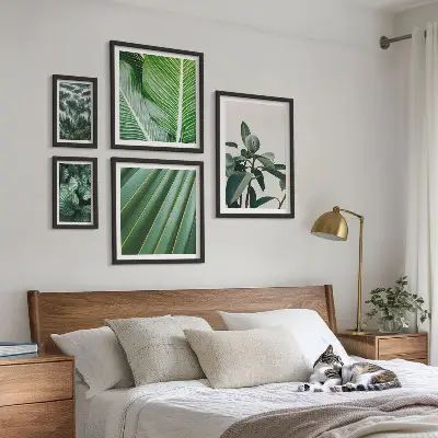 Tropical plant framed photo set with botanical inspirations