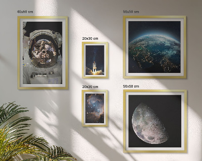 Gallery wall Astronaut's space discoveries