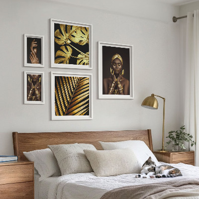 Gallery wall Glamour style portraits of women in nature