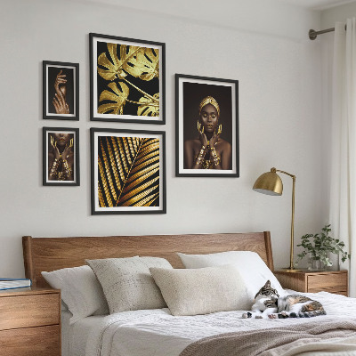 Gallery wall Glamour style portraits of women in nature