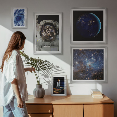 Framed photo set Astronauts' space discoveries