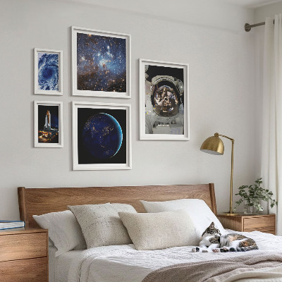 Framed photo set Astronauts' space discoveries