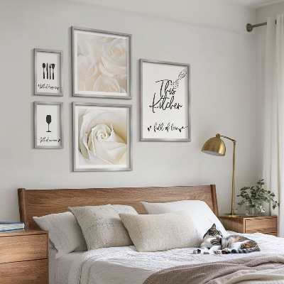 Gallery wall Stylish plant kitchen decoration
