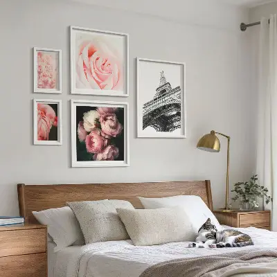 Framed photo set romanticized view of the Eiffel Tower with roses