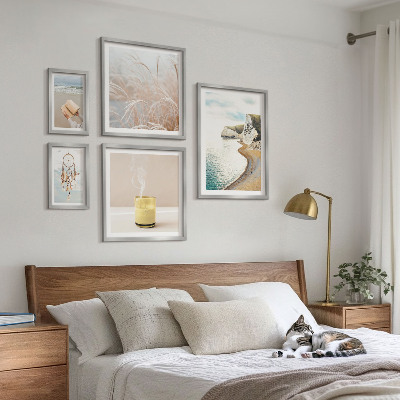 Framed photo set Relaxing book themes