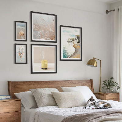 Framed photo set Relaxing book themes
