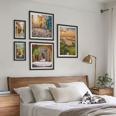Set of 5 wall art pieces Charming, picturesque streets