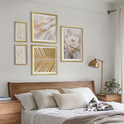 Set of 5 wall art pieces Stylish floral motifs