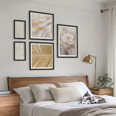Set of 5 wall art pieces Stylish floral motifs