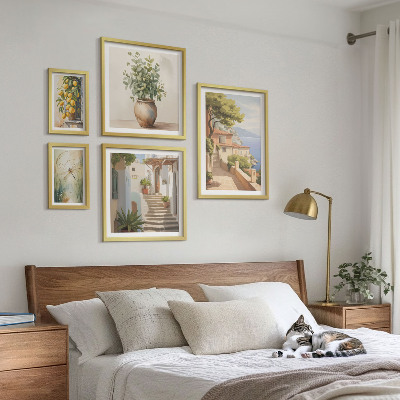 Framed photo set Stylish views of seaside towns