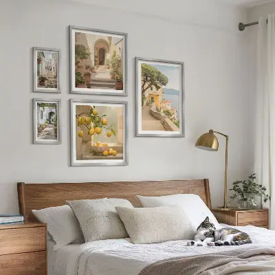 Framed photo set featuring charming seaside streets