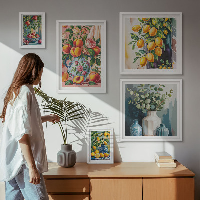 Gallery wall Fruity floral compositions