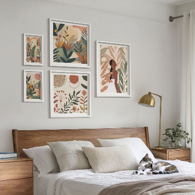 Gallery wall Boho style with a plant figure