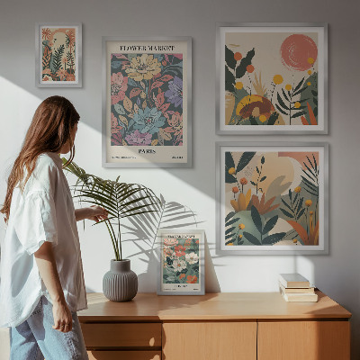 Gallery wall Floral motifs Paris London