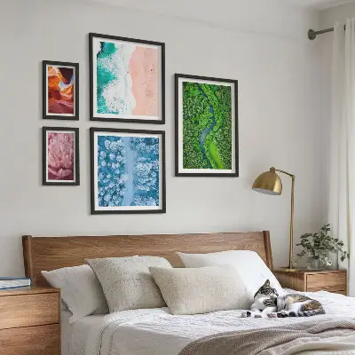 Framed photo set featuring natural green landscapes