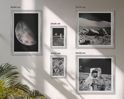 Gallery wall Astronauts' lunar landscapes