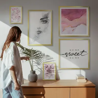 Framed photo set women's portraits with pastel flowers