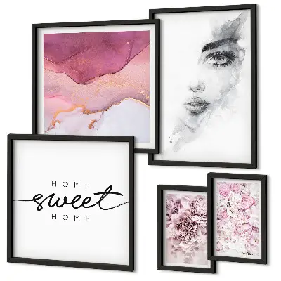 Framed photo set women's portraits with pastel flowers