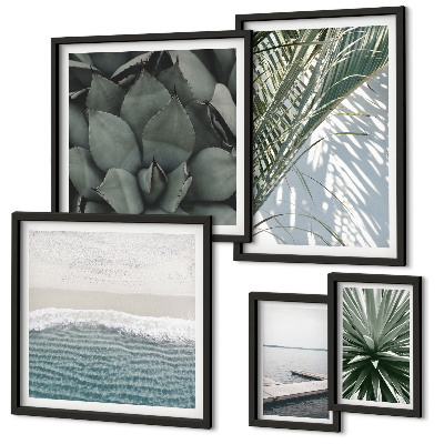 Gallery wall Tropical plants with the sea