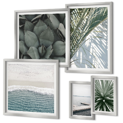 Gallery wall Tropical plants with the sea