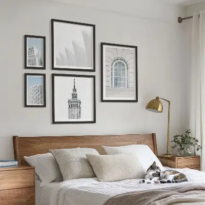 Gallery wall modern architecture minimalism edition