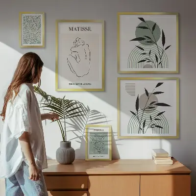 Framed photo set with stylish plant graphics