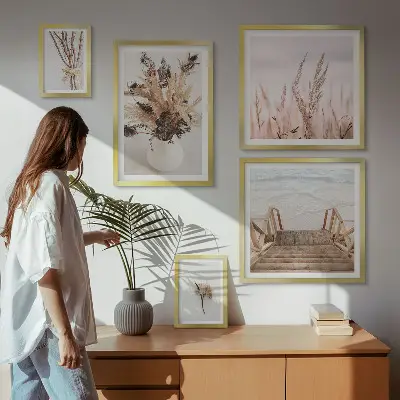 Framed photo set featuring stylish dried plants and water