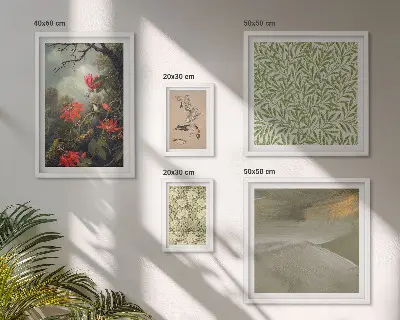 Set of 5 wall art pieces featuring flowers and bird motifs