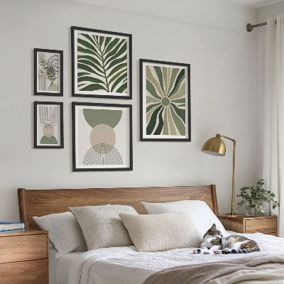 Framed photo set Stylish graphics with greenery