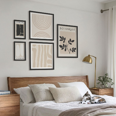 Set of 5 wall art pieces Stylish plant graphics