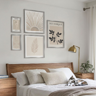Gallery wall Stylish floral geometric decorations