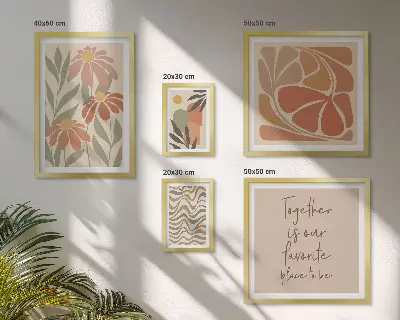 Framed photo set featuring stylish nature flower decorations