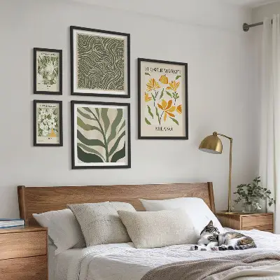 5-Piece Modern Plant Wall Art Set with botanical motifs