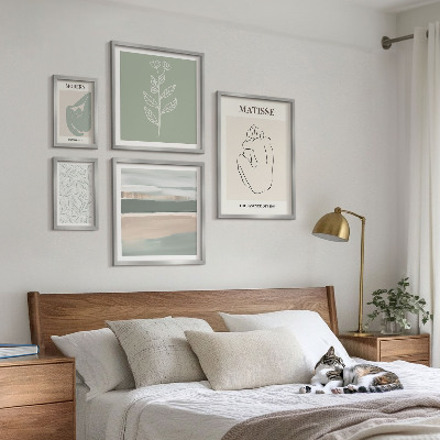 Set of 5 wall art pieces Stylish plant graphics