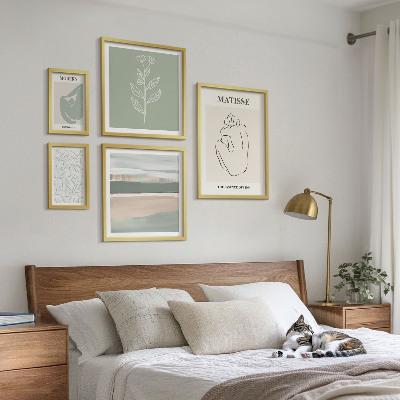 Set of 5 wall art pieces Stylish plant graphics
