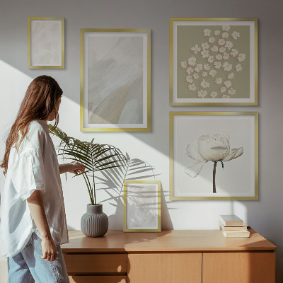 Gallery wall Flowers fashionable boho textures