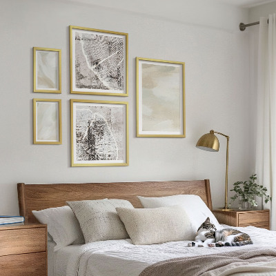 Gallery wall Paint texture minimalism