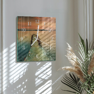 Glass clock square Network