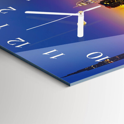 Glass clock square Dubai horizon