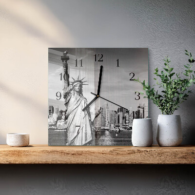Square wall clock Statue of Liberty