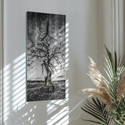 Modern vertical wall clock Tree