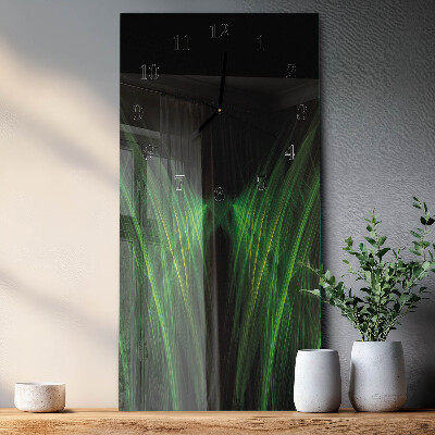 Vertical wall clock Far