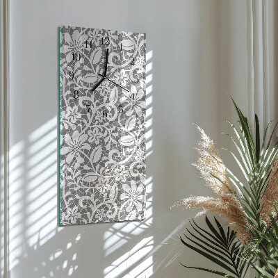 Vertical wall clock Pattern