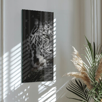 Modern vertical wall clock Tiger