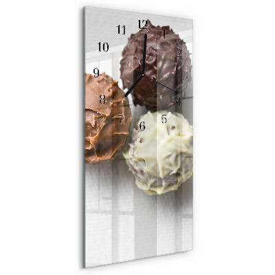 Modern vertical wall clock Pearls