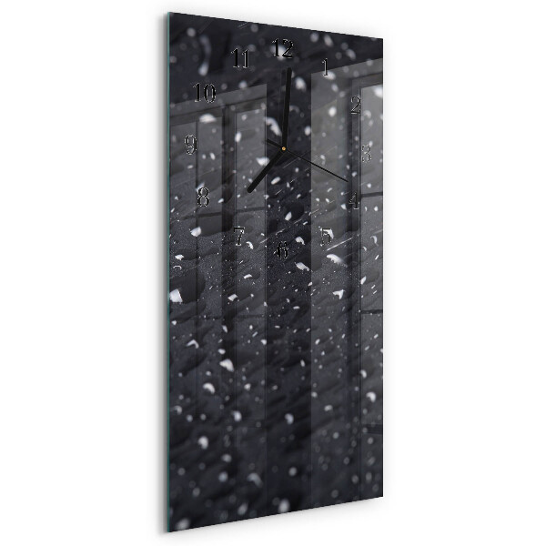 Vertical wall clock A drop of water