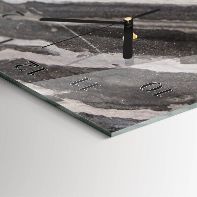 Vertical wall clock Table