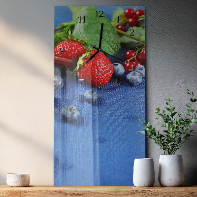 Modern vertical wall clock Berry