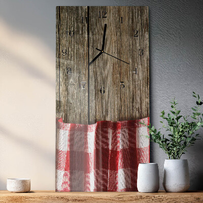 Vertical wall clock Table