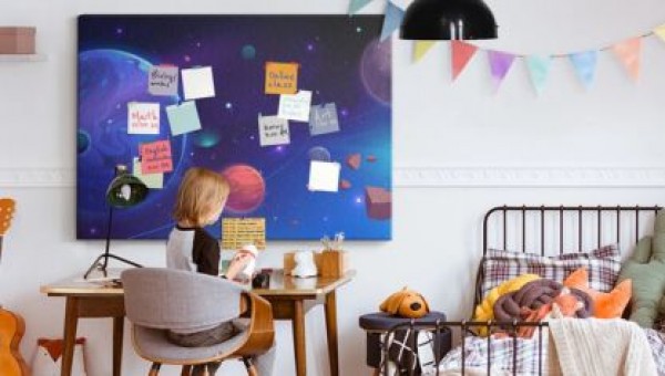 Inspirations for a wall in a child's room to stimulate imagination